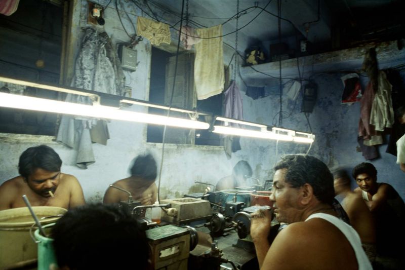 Down and Out: Labouring under Global Capitalism (1997-2000)